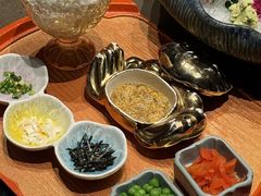 -蟹犇前•帝王蟹雪蟹(陆家嘴店)