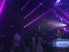 -简奥斯汀·赫本酒吧