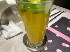 -必胜客(上海新南方商城PH店)