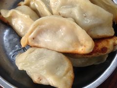 -黄阿姨锅贴大王(万航渡路店)