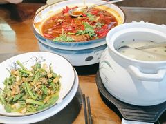-何氏排骨(左家塘店)