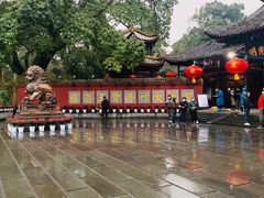 -峨眉山报国寺