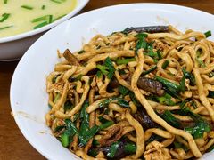 -三百碗宝应长鱼面(板仓街店)