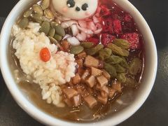 -麻六记(凤凰汇店)