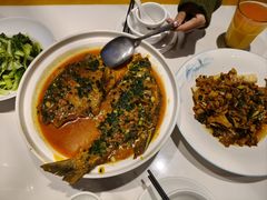 -饭橘汉江码头·乡野土菜馆(静安路店)