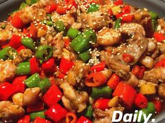 -龙少爷碳火干锅(环球中心店)