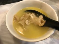 -鲜入围煮花胶鸡海鲜火锅