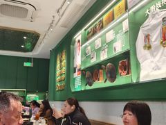 -费大厨辣椒炒肉(通州万达店)