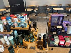 -星巴克臻选(威海威高广场店)