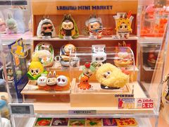 -泡泡玛特POPMART(凯德大峡谷店)