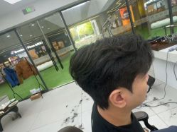 -尤司男士国潮理发馆