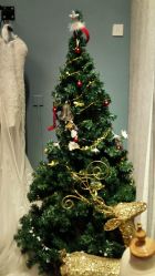 -Flora婚纱礼服定制租赁店