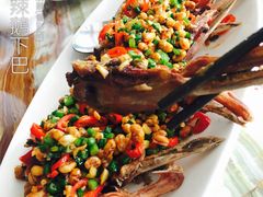 鸭下巴-椿记烧鹅(叠彩店)