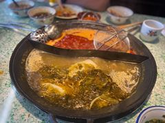 -鸿姐老火锅(疁城新天地店)