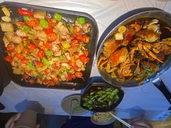 -巴厘龙虾·榜首油焖大虾(音乐学院·沿江酒馆店)