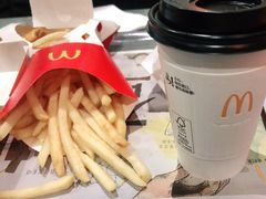 -麦当劳(北京大兴机场二层国内到达(安检外)店)