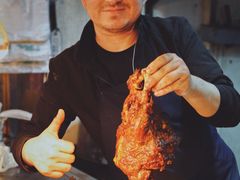 -艾力江和田馕坑烤肉店