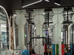 -悦莱美游泳健身(珠江新城花城汇店)