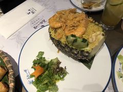 菠萝海鲜炒饭-美奈小馆·越南料理(中航城君尚购物中心店)