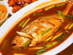 -小船渔村•大连菜•大连焖鱼(黄河路店)