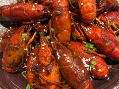 -龙虾风暴(松江店)