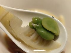 蚕豆河虾煮春笋-新雅(丰盛里店)