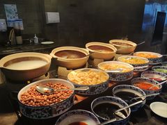 自助调料区-云端西餐厅(南宁龙光那莲豪华精选酒店)