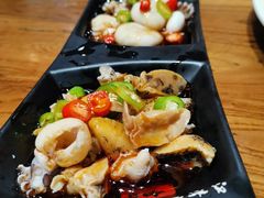 -东来菜馆•手抓海鲜家常菜•海鲜锅贴(鸽子窝店)