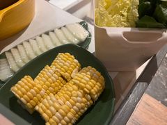 -润园四季椰子鸡火锅(卓越INTOWN店)