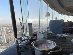 -云中捞高空旋转餐厅(商茂世纪广场店)