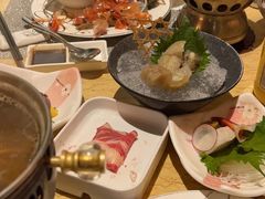 -雍和会海鲜姿造自助(湖东路店)