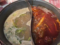 -赵美丽·重庆社区火锅·直营店(火车东站·中豪国际店)