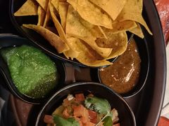 牛油果酱配玉米片-Luchador摔跤手墨西哥餐厅(恒宇广场店)