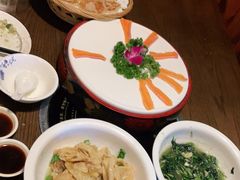 -醉美东江·三文鱼·烧鸡公