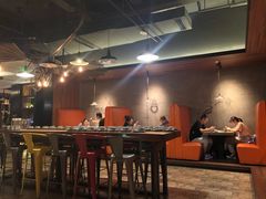 -童年小筑餐厅(申花路店)