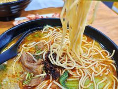 -志权牛肉面(灵山路店)