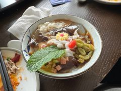 -麻六记(凤凰汇店)