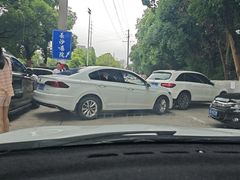 -裕新楼粉面馆·石磨手工粉(四方坪店)