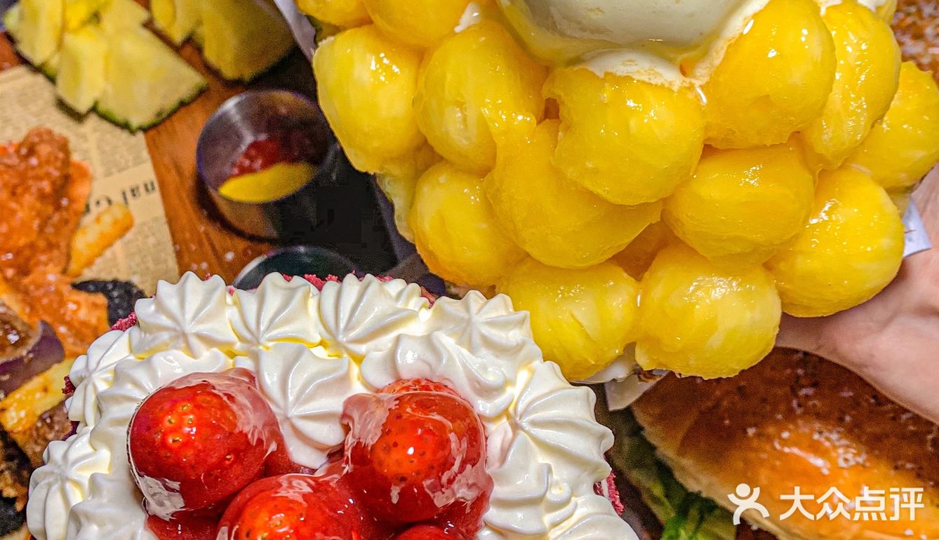 比我头还大的汉堡🍔足足12寸‼️一次性吃到爽