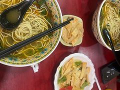 -金杨拉面王小吃面馆·牛三宝面·红烧牛肉粉
