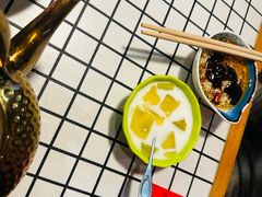 -山悦里 山野·鲜火锅(罗斯福广场店)