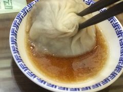 -笑来喜馄饨小笼工坊店(湖滨街店)