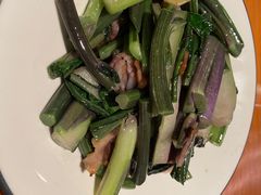 -莲餐厅·湖北菜·潜江小龙虾店(愚园路店)