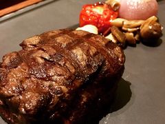 战斧牛排-恰餐厅及酒吧 CHAR Bar & Grill (北京丽都皇冠假日店)