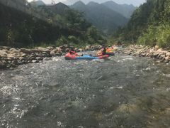 -龙井峡漂流