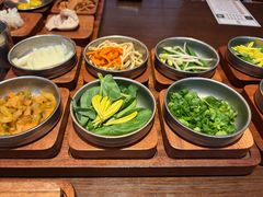 -银米·云南传统过桥米线(双廊黑金冠店)