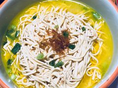 浓汤煮干丝-新白鹿餐厅(百联中环店)