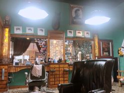 -小戈男士复古理发馆barber shop