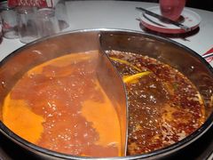 金汤鸳鸯锅-蜀滋香鲜鱼美蛙火锅(339店)