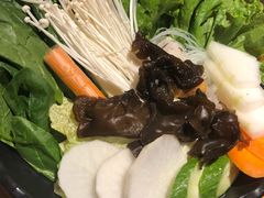 -呷哺呷哺 黄金牧场 (欢乐谷店)